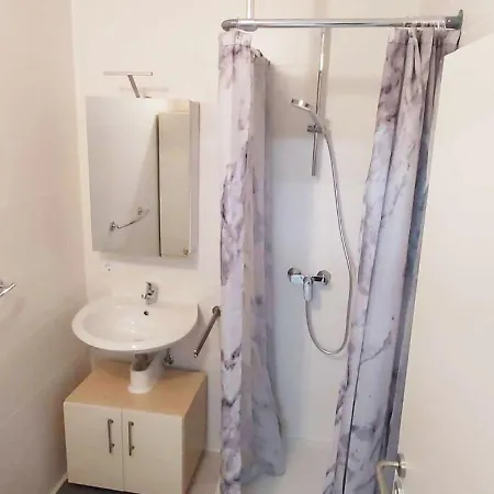 Fully Equipped In Apartment Ansbach